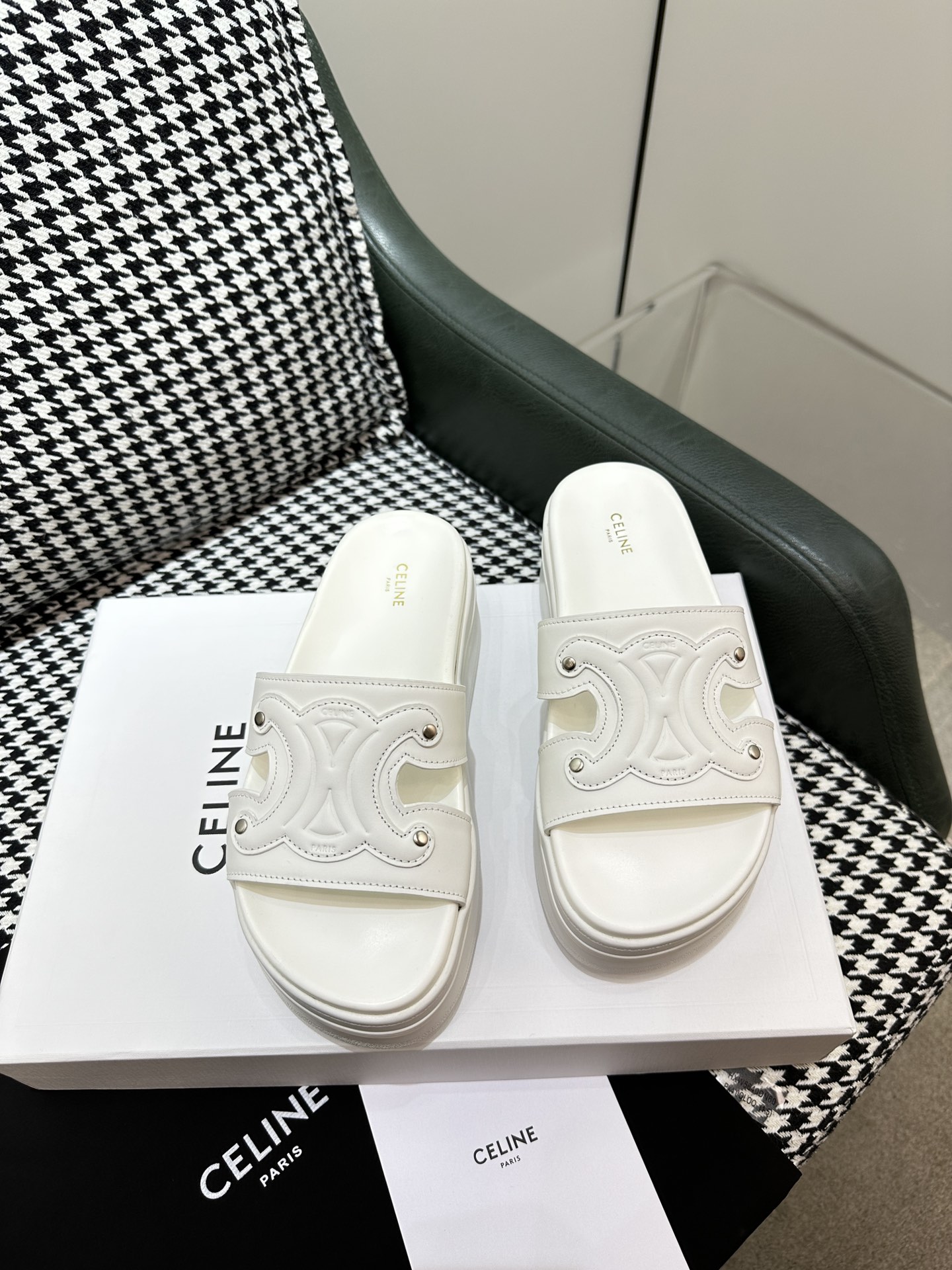 CELINE2023ss凯旋门拖鞋C