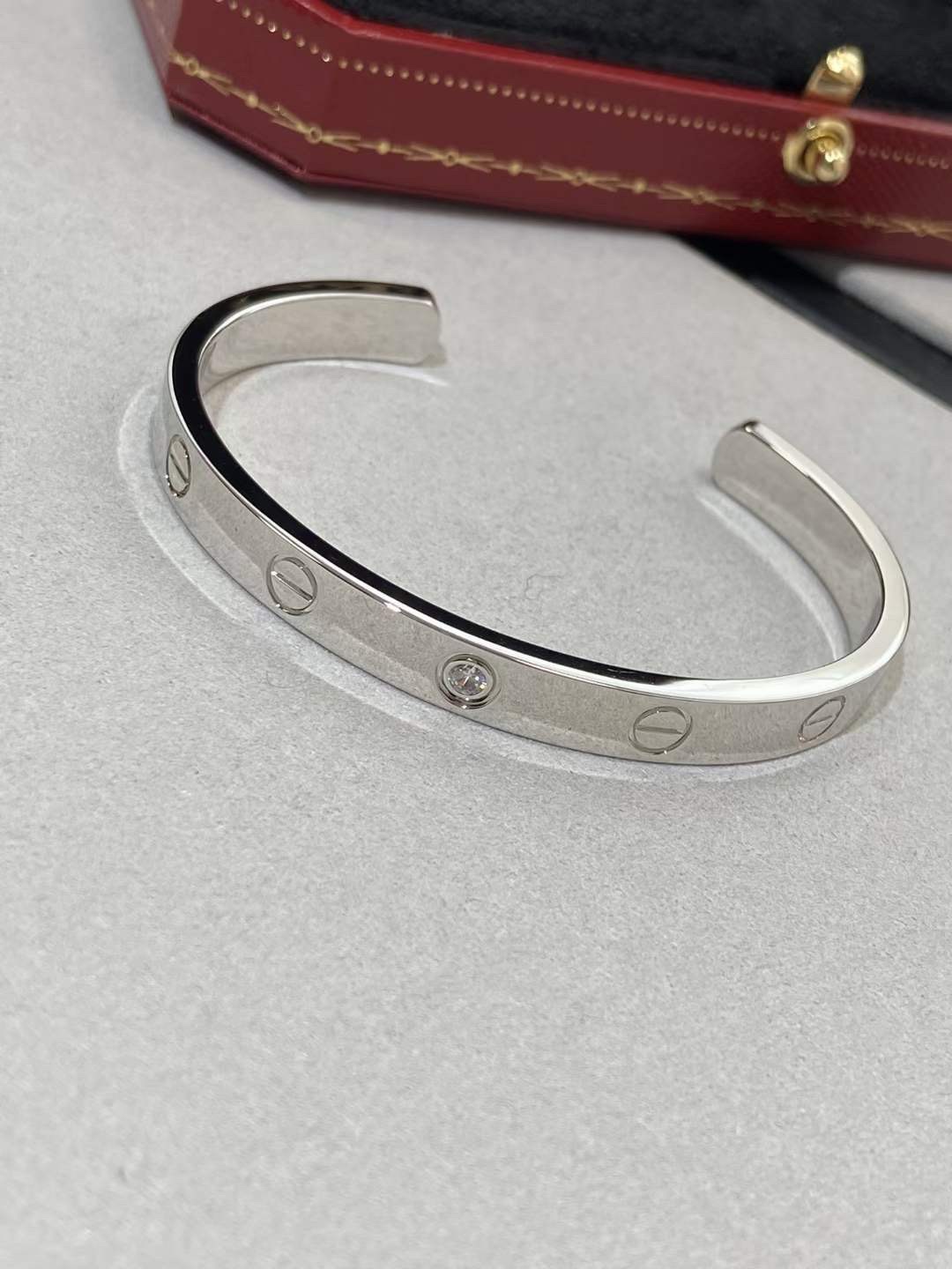 Cartier 新品