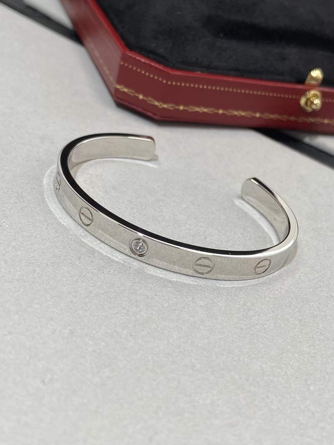 Cartier 新品