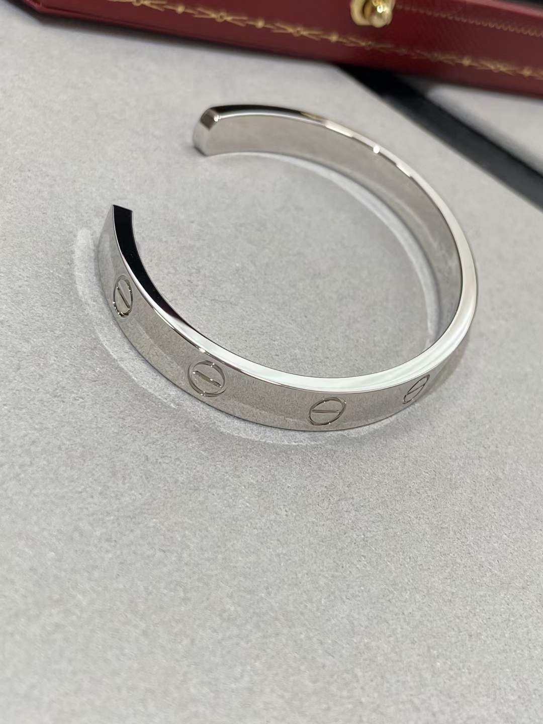 Cartier 新品