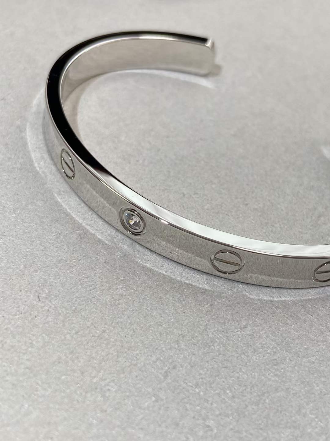 Cartier 新品