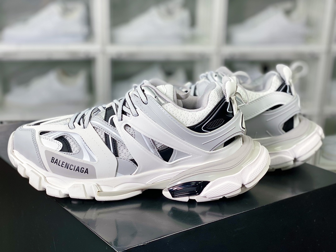 450 巴黎世家BALENCIAGA Track LED Trainers 3.0代复古野跑姥爹潮流百搭慢跑鞋“米白灰黑”555032 W3AD6 1258