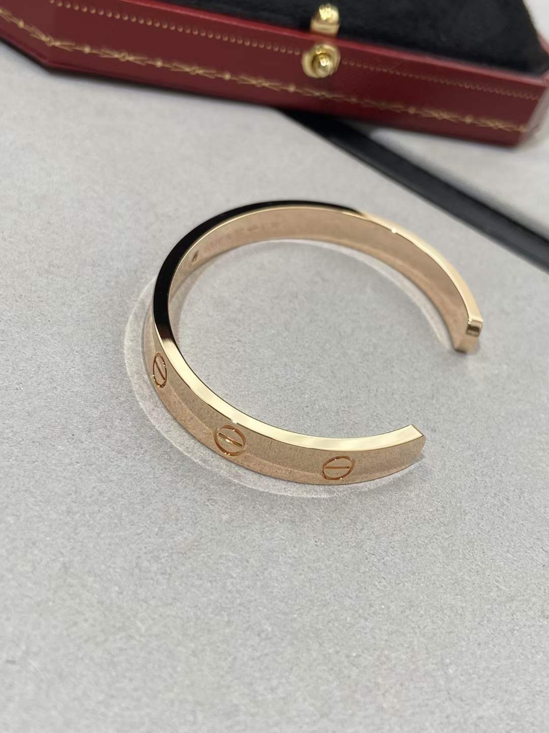 Cartier 新品