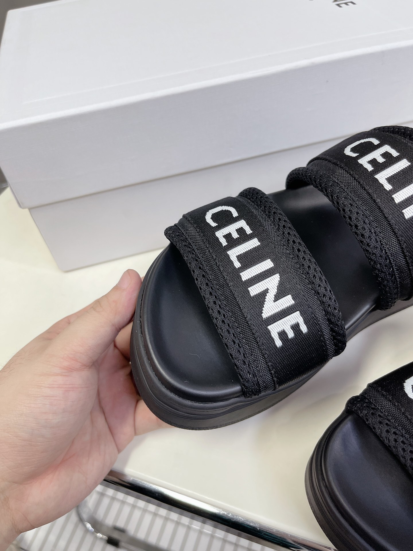 思琳Celine23新款BLock网