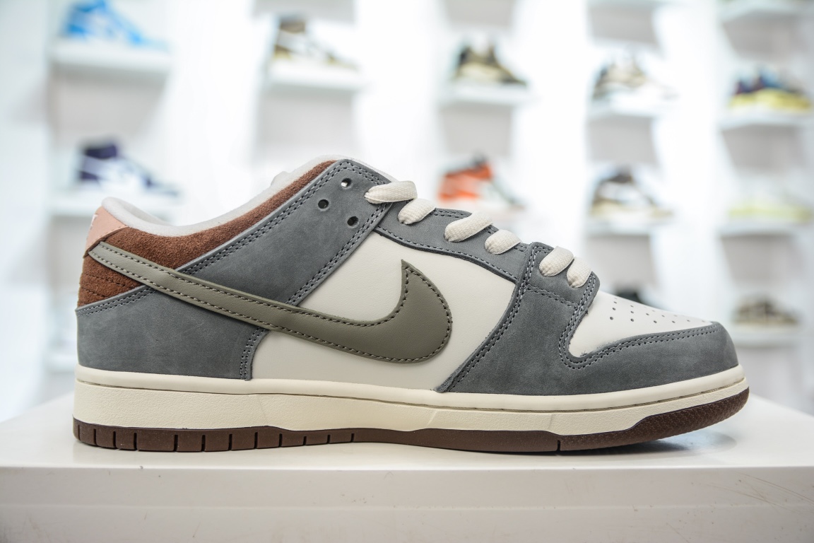 AY version Yuto Horigome x Nike SB Dunk Low joint flying feather gray FQ1180-001