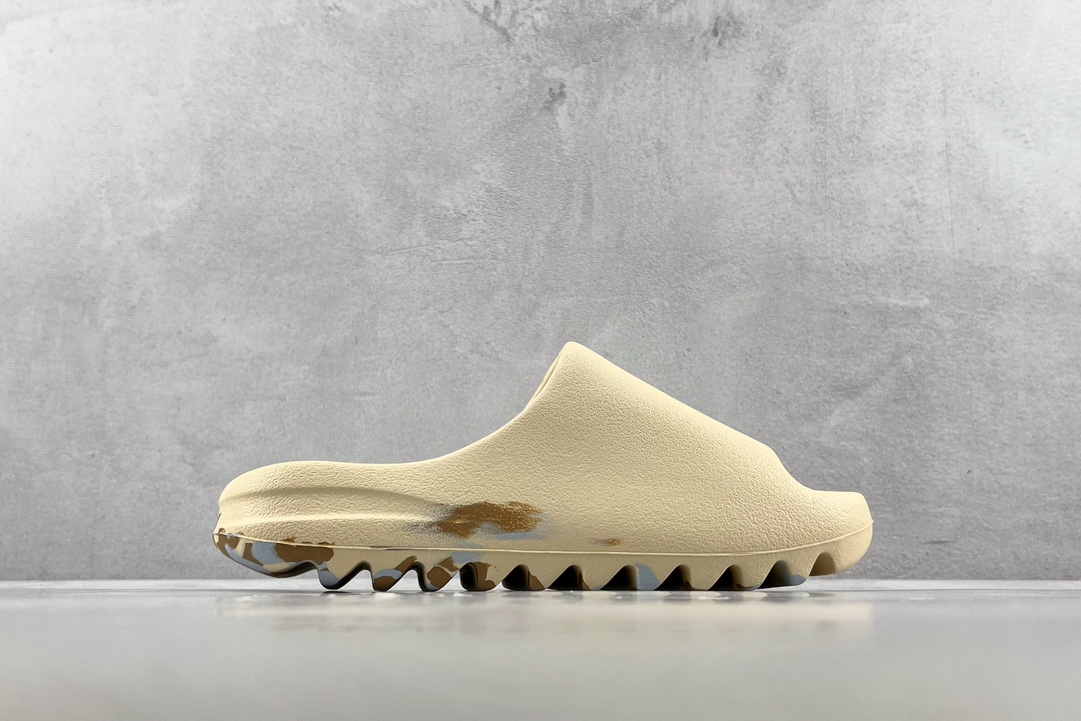 Adidas originals Yeezy Slide 