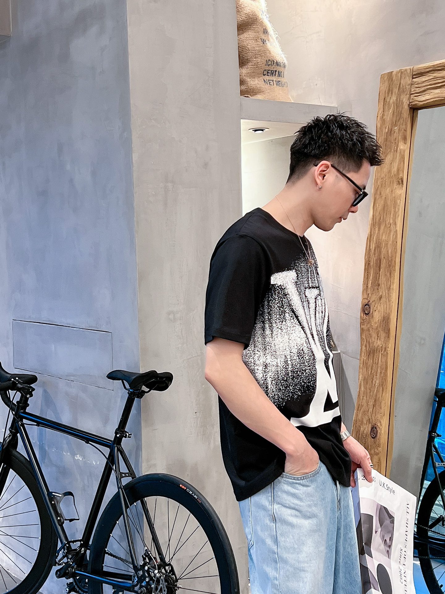 Lv** 2023春夏新款男女同款👫短袖T恤,男女同款👫百搭极简短袖 7