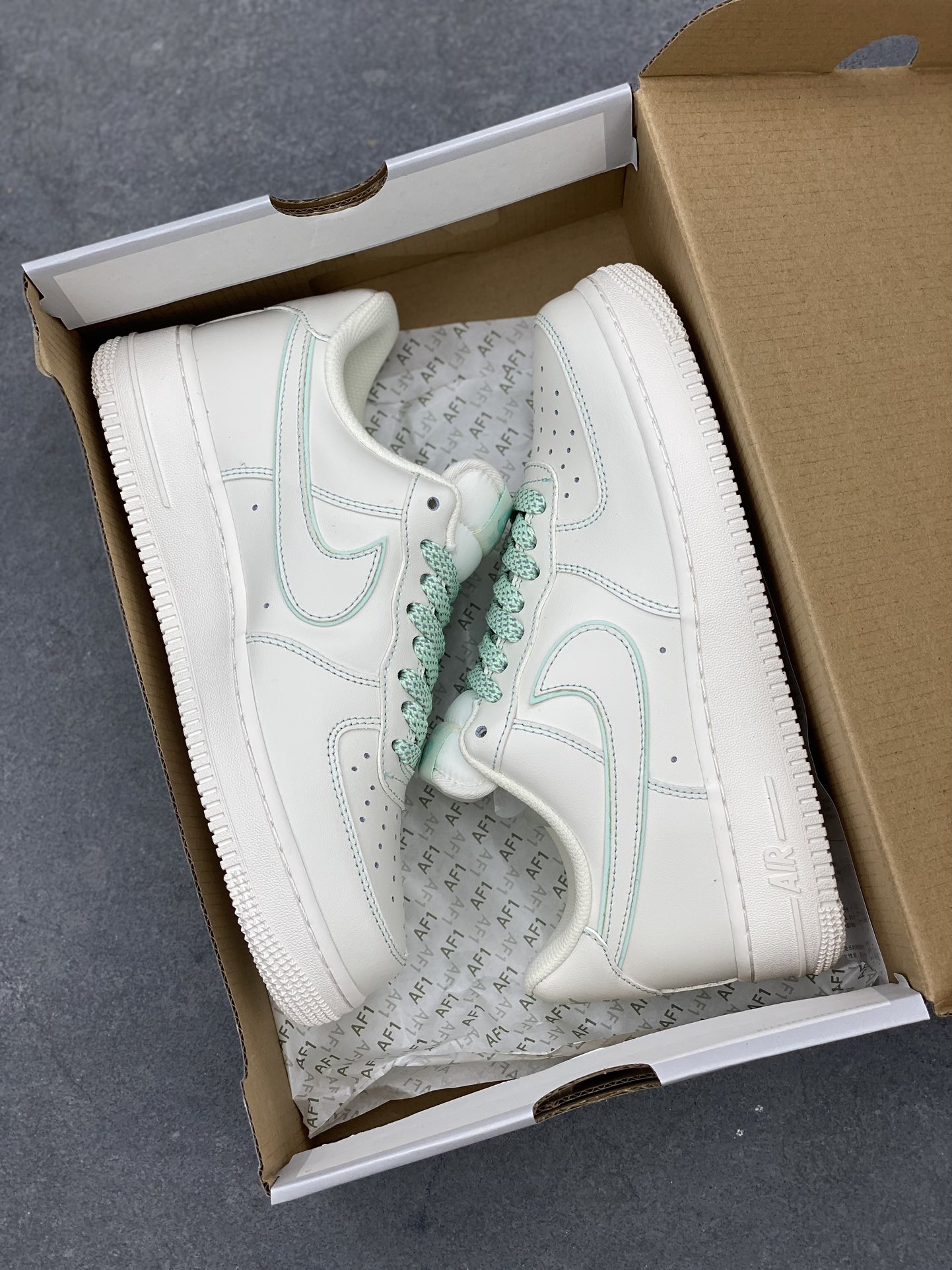 Nike Air Force 1 Low '07 'Lola Bunny' Cream White Casual Sneakers 10 i1685213114 1653 8