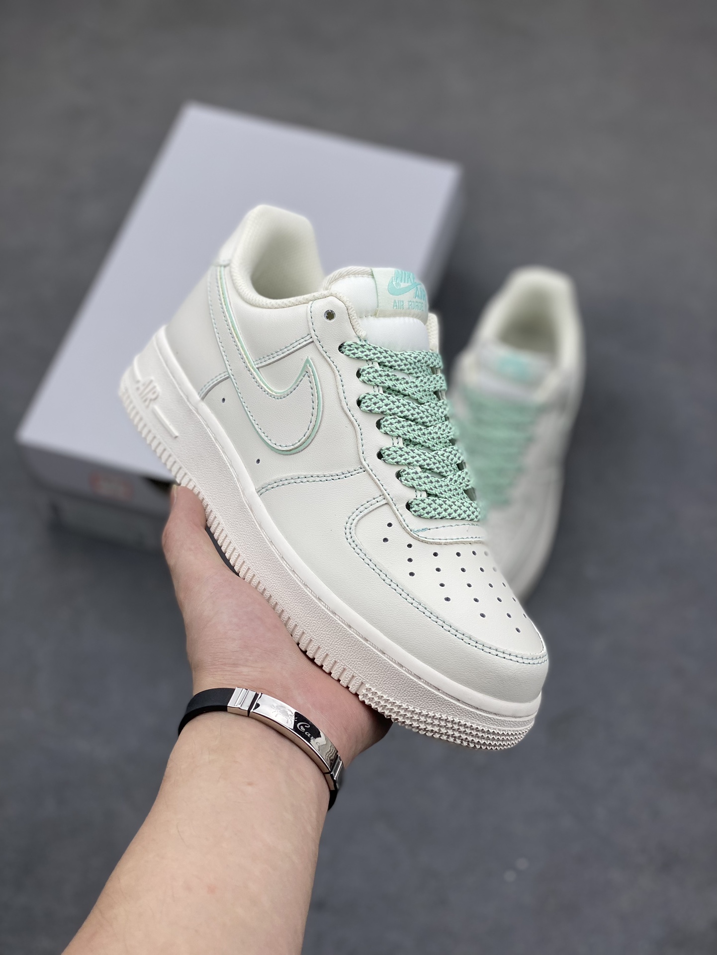 Nike Air Force 1 Low '07 'Lola Bunny' Cream White Casual Sneakers 2 i1685213114 5905 0