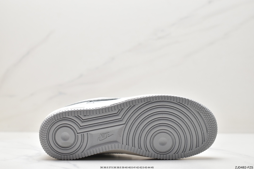 240 Air Force 1 '07 Low 白灰 AV0303-726