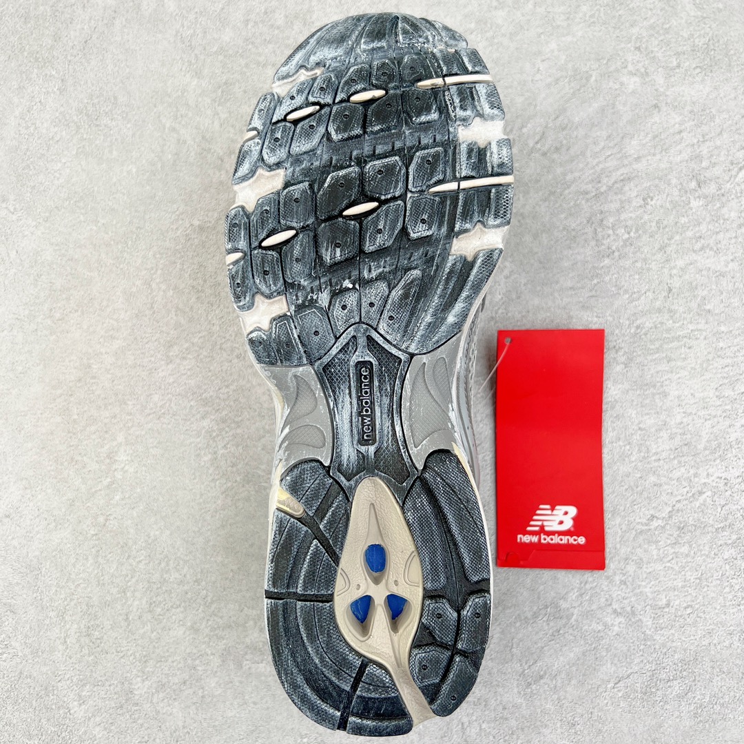 图片[8]-＃纯原 新百伦NB New Balance MR530 全套原楦原纸板原厂数据开发 原厂网纱 原装进口皮料正确卡色 正确中底拉帮中底网布细节 冲裁组合 匠心打造 耗时两个月开发完成 工艺极其复杂难度可想而知 新开独立私模大底 全网唯一正确做旧组合大底 高端零售专供产物 尺码：36 37 37.5 38 38.5 39.5 40 40.5 41.5 42 42.5 43 44 44.5-选品中心