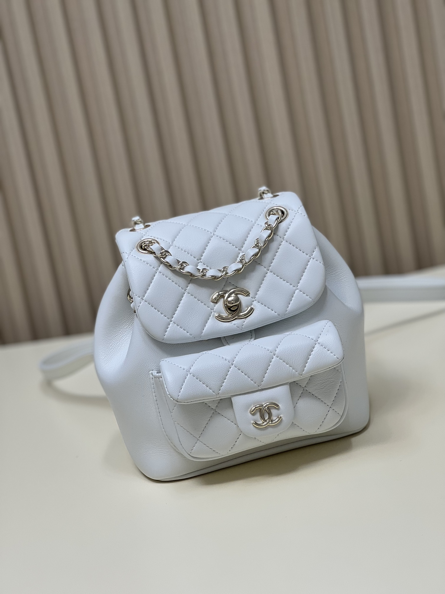 ✨𝗣𝟳𝟵𝟬🇮🇹 𝟮𝟮𝐚 𝐃𝐔𝐌𝐀 Mochila pequeña de espalda, ¡una mochila versátil para todas las estaciones! Me enamoré d…