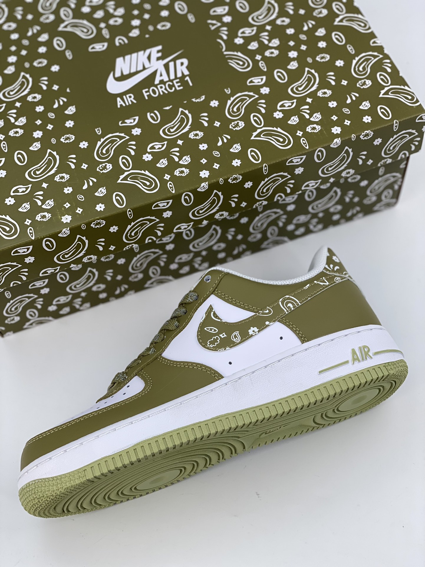 Nike Air Force 1 Low 07 White Green Cashew Flower XM6386-556