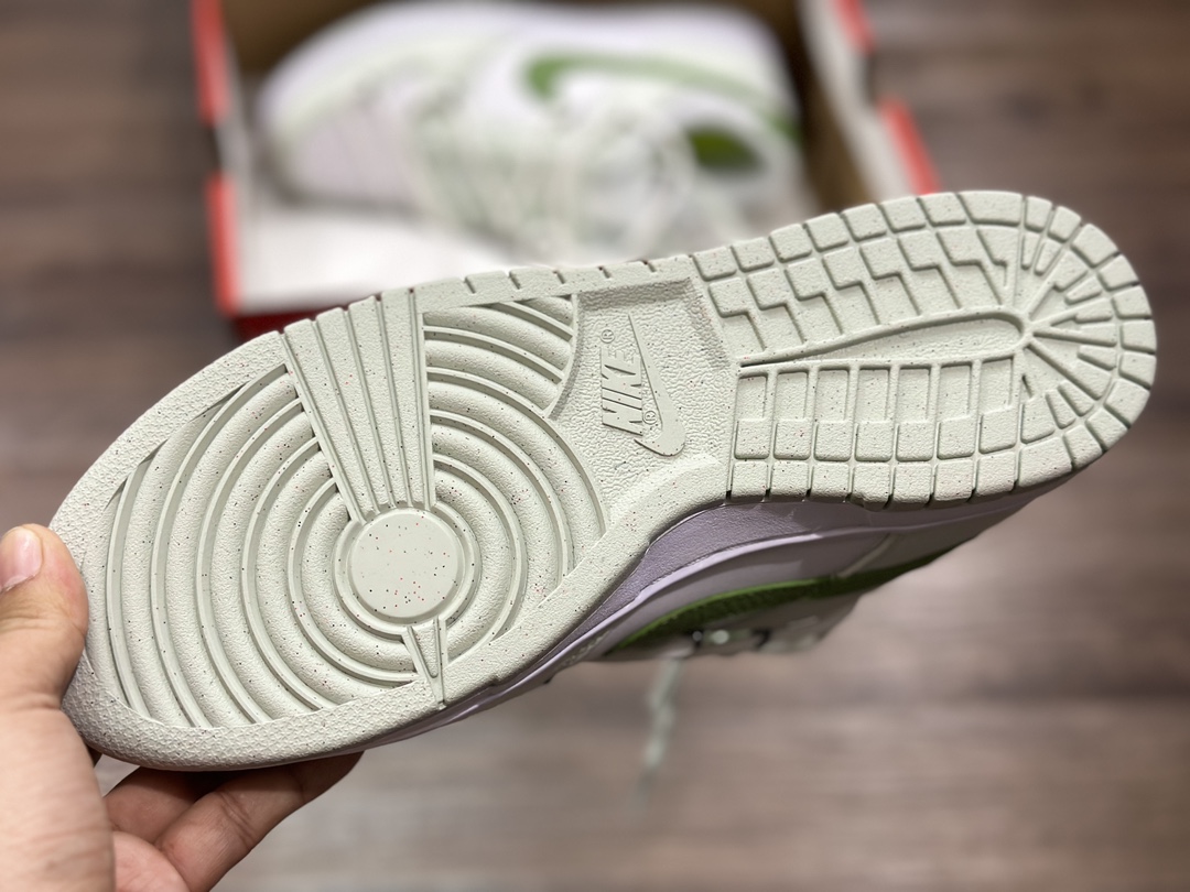 280 NIKE SB Dunk Low 低帮休闲运动鞋 DN1431-102