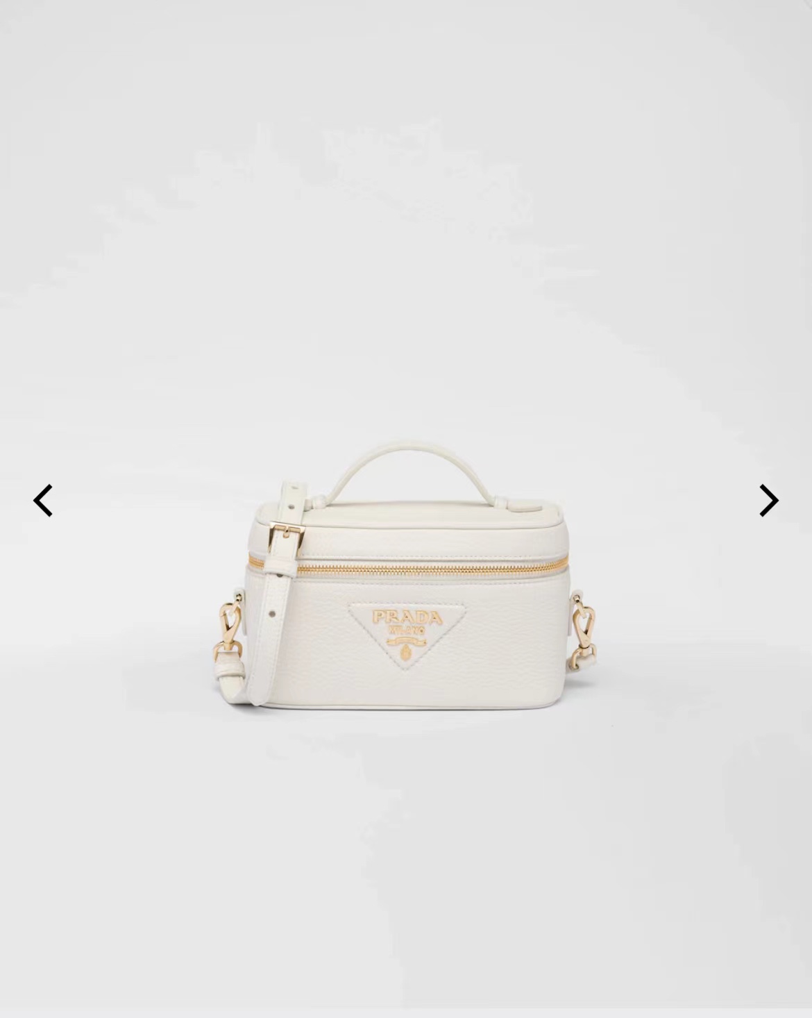 Prada Official website picture More than 10,000