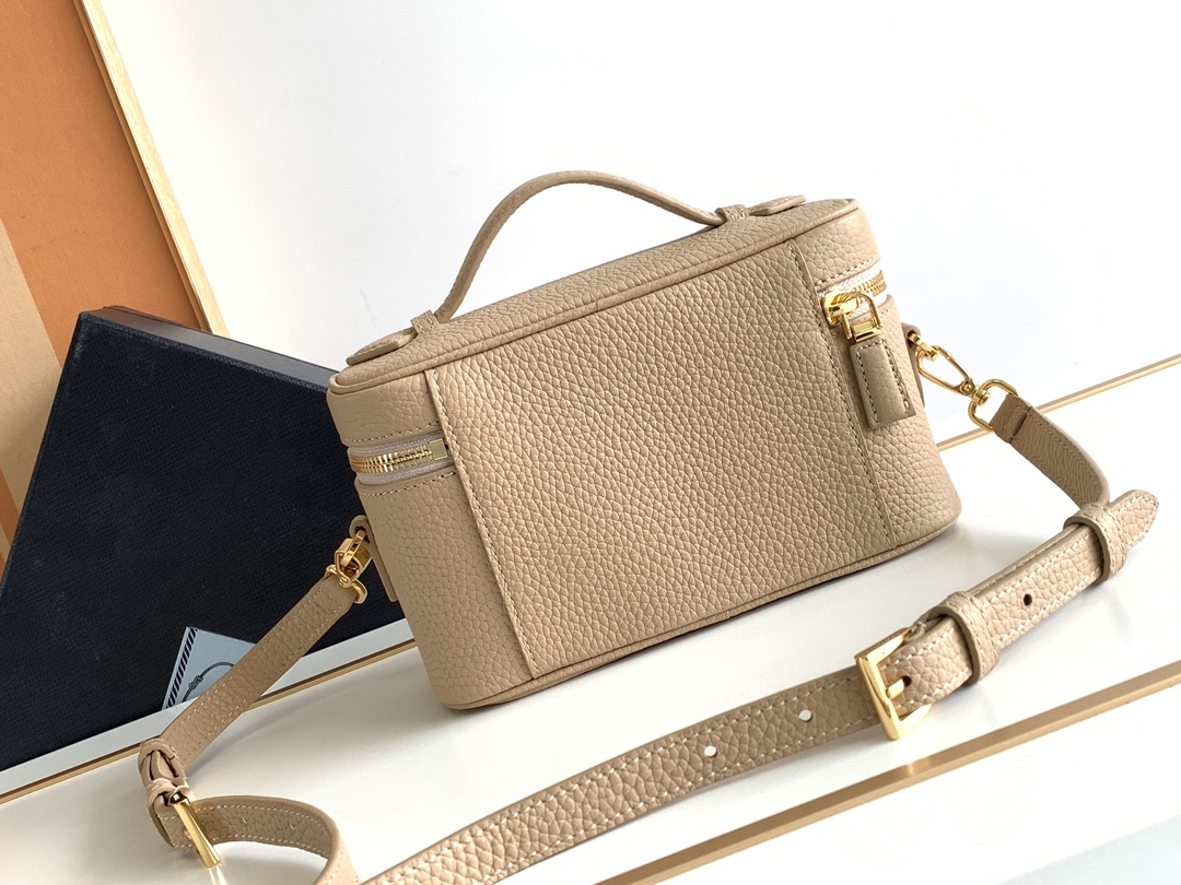 prada new box bag