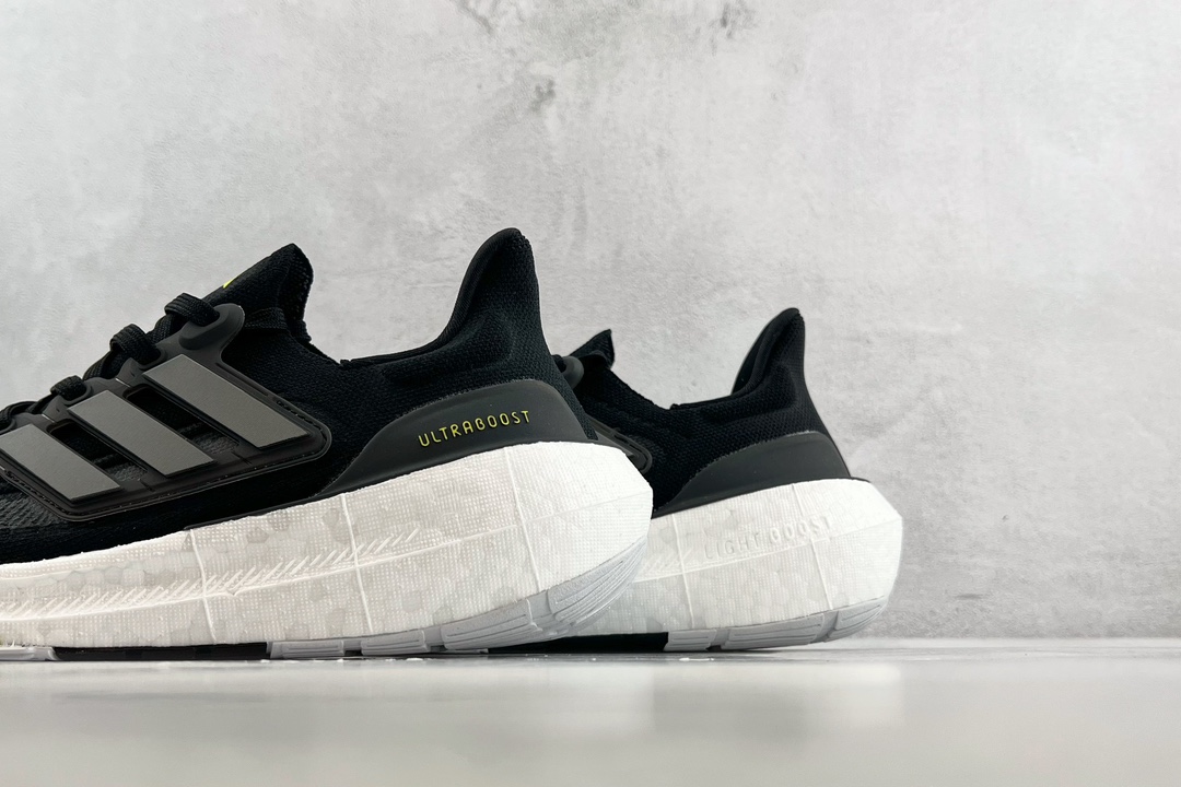 adidas Uitraboost Light Black HQ6339