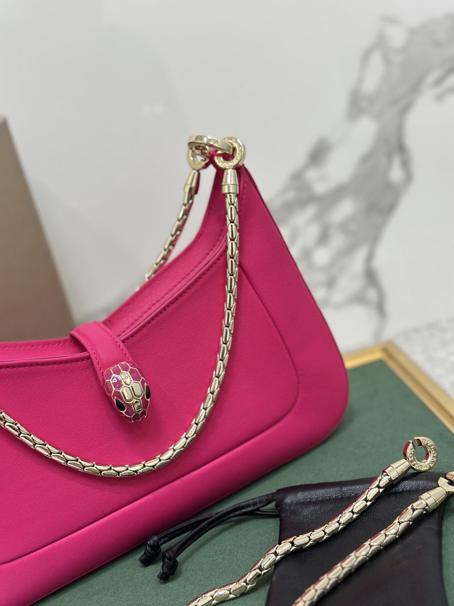 Bulgari Bvlgari Bvlgari classic reappears with more real-life details