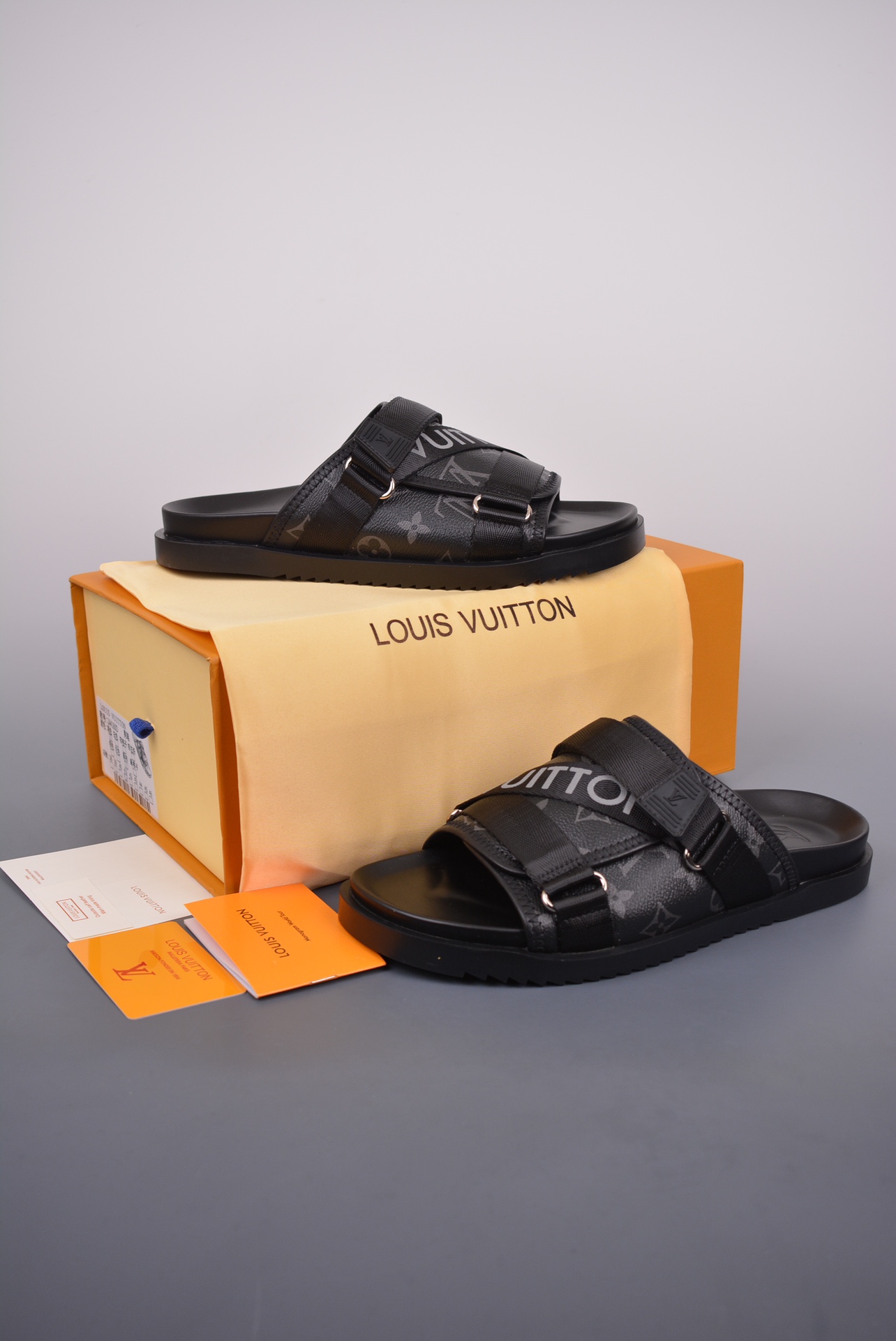 Envío gratis original puro Marca de lujo francesa LV Louis Vuitton Sandalias casuales cómodas Hecho en Guangd…