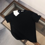 P135ONONONCLER ESTILO, HIGH -END JACETA CUSTAÇÃO! A moda e casual curto -shirt -shirt, Wen Ru é macio e delicado, amigável, confortável, legal, letras laterais de marca, design de logotipo de impressão de goma, cheio de vitalidade! Moda versátil deve -ter! Cor: Tamanho em preto e branco: s ~ xl (por favor, relate -se à altura e peso da versão solta) 1 P135ONONONCLER ESTILO, HIGH -END JACETA CUSTAÇÃO! A moda e casual curto -shirt -shirt, Wen Ru é macio e delicado, amigável, confortável, legal, letras laterais de marca, design de logotipo de impressão de goma, cheio de vitalidade! Moda versátil deve -ter! Cor: Tamanho em preto e branco: s ~ xl (por favor, relate -se à altura e peso da versão solta)