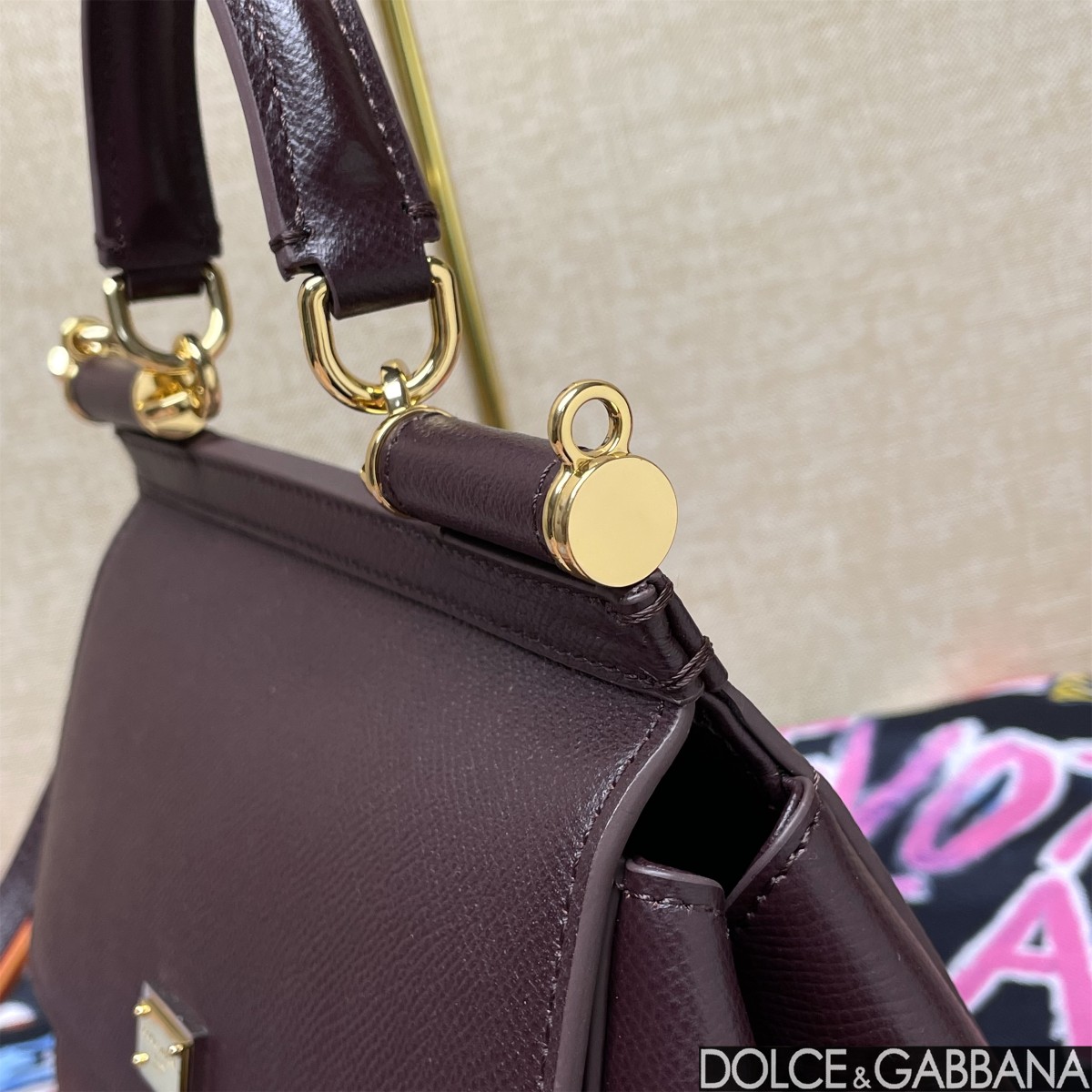 Dolce & Gabbana Sicily Small Red Leather Shoulder Bag - Iconic Design 9 a1685291880790 0633