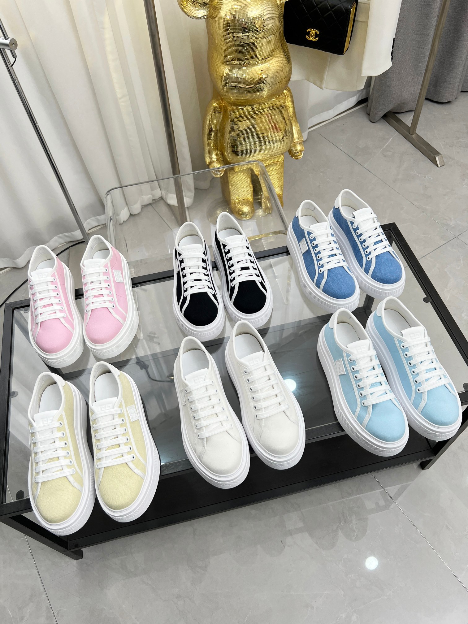 Givenchy 2023 Show: Leather Prints, Imported Cotton, Soft Pu-can Rubber - 图片 8