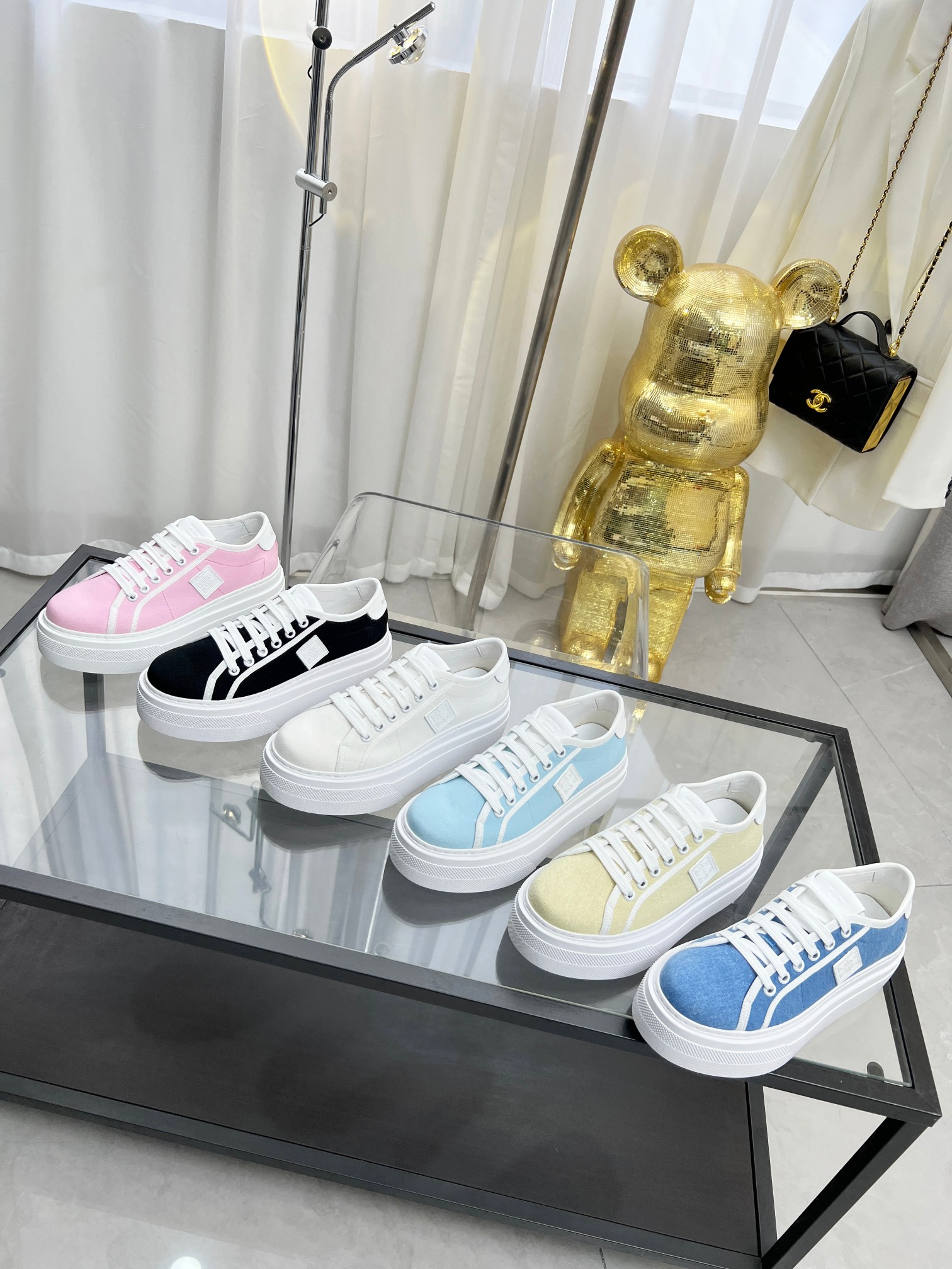 Givenchy 2023 Show: Leather Prints, Imported Cotton, Soft Pu-can Rubber - 图片 9