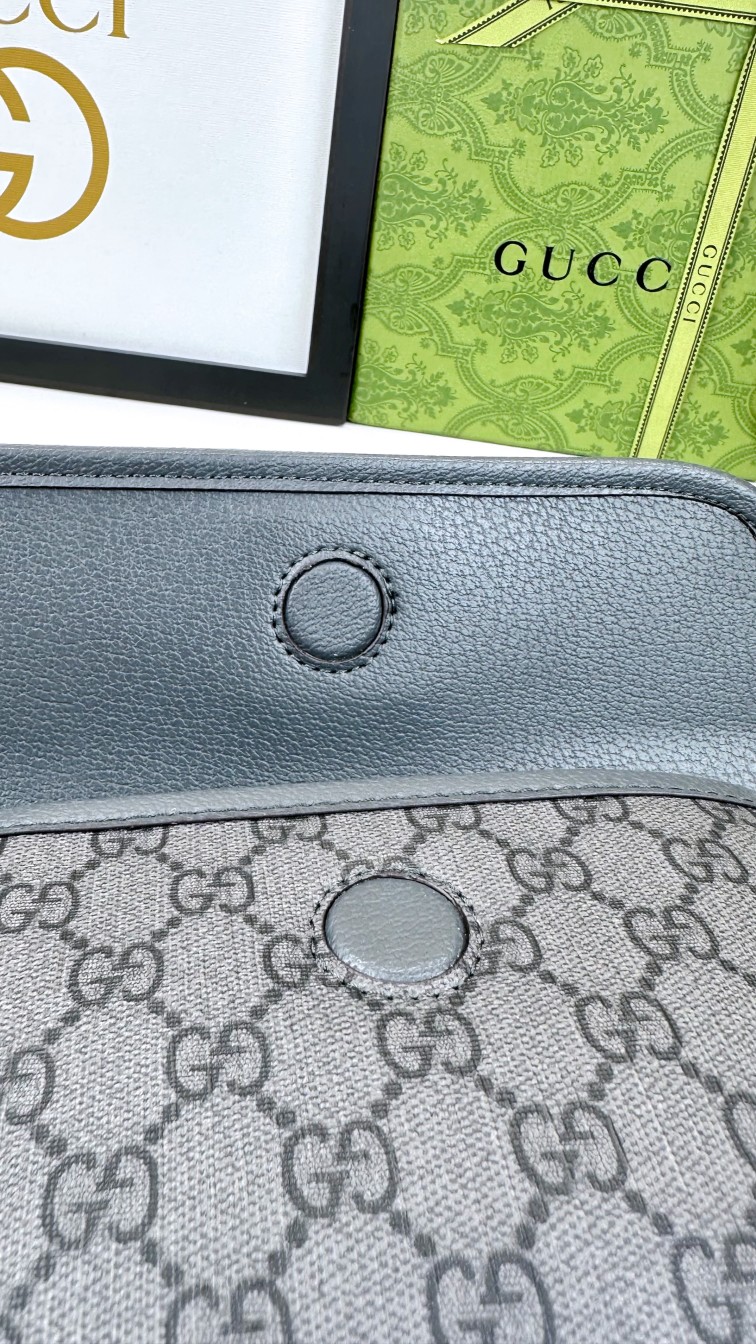 Gucci Ophidia GG小号腰包 - 現代的なデザインと伝統の融合