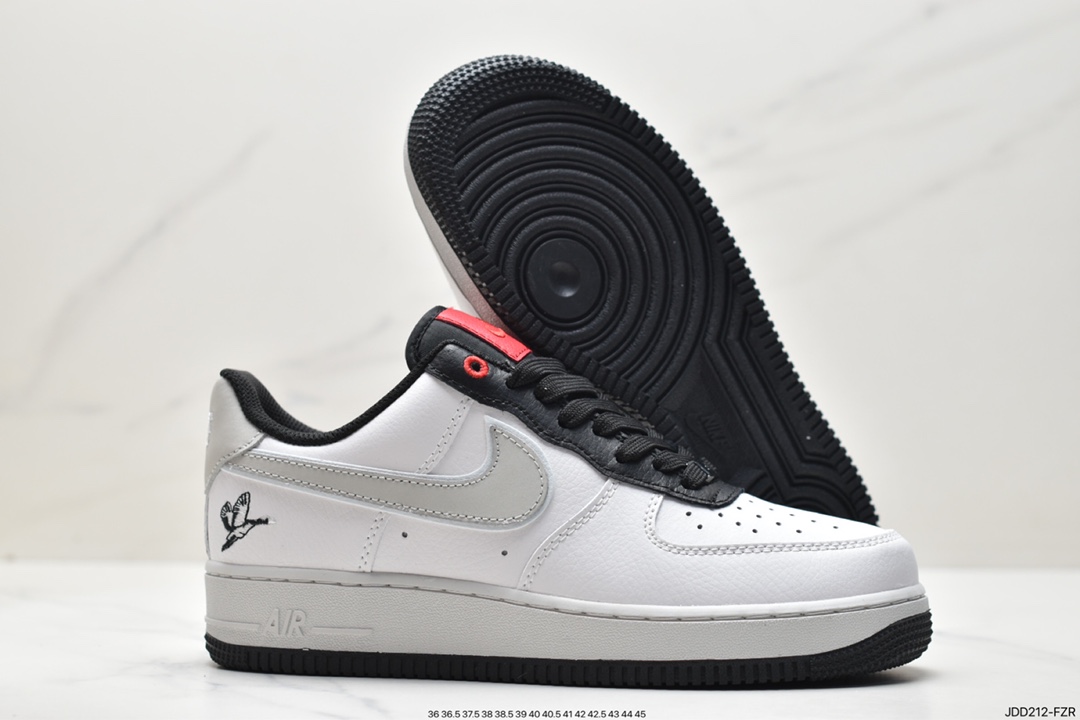 120 耐克Nike Air Force 1 Low 空军一号低帮百搭休闲运动板鞋 DA8482-100