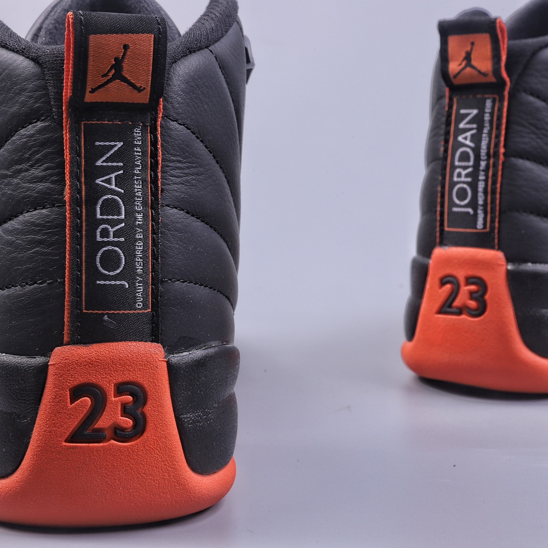 The entire Air Jordan 12 ”Stealth” shoe is made of first-layer leather FD9101-081