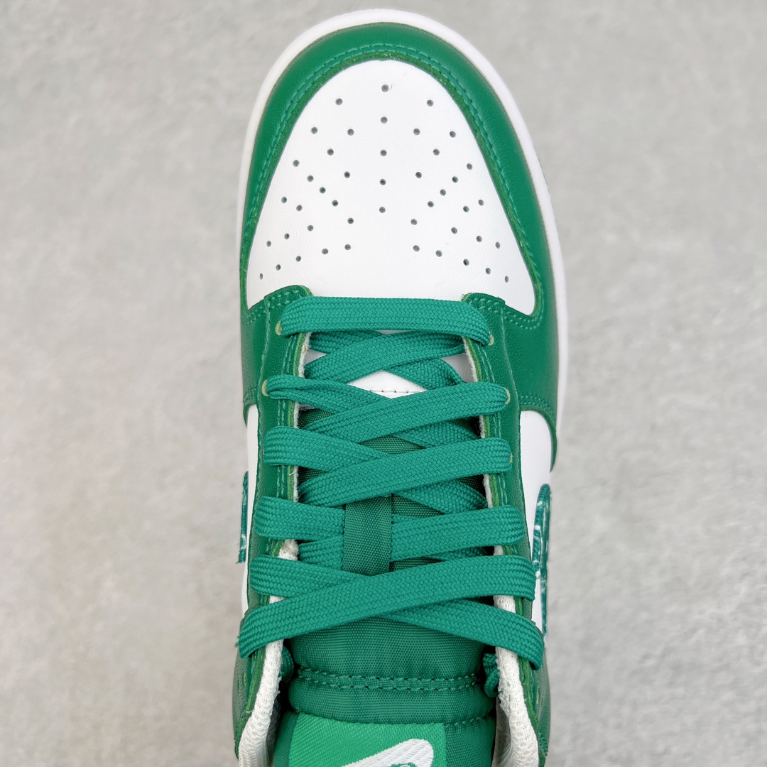 图片[4]-零售💰180 ＃KZ神版福利回馈‼NK Dunk Low  \”Green Paisley\” 绿色佩斯利腰果花 DH4401-102 毫无疑问市场中端王者 全码福利开炸 长期补货价格一步到位 毫无疑问市场中端王者 实力大厂出品 新配色陆续开发 利润个位数只为口碑 全套原纸板楦头开发 确保原汁原味 完美呈现DUNK版型 一比一鞋头弧度高度鞋身弧度 此版本只针对中端市场 皮料材质有所更替 其他数据细节工艺流程均保持一致 绝不口嗨 细节品控鞋型随意对比 独家私模官方第六代原厂航空铝磨具打磨大底 鞋头坡度极致还原 无解鞋型 原盒原配 圈内天花板工艺 原厂玻璃冲刀 超高清洁度 全鞋零毛边皮料切割 原厂中底布点胶 中底布拉帮走线遵循公司 SIZE：36 36.5 37.5 38 38.5 39 40 40.5 41 42 42.5 43 44 44.5 45 46 47.5 编码：by1936080-运动鞋