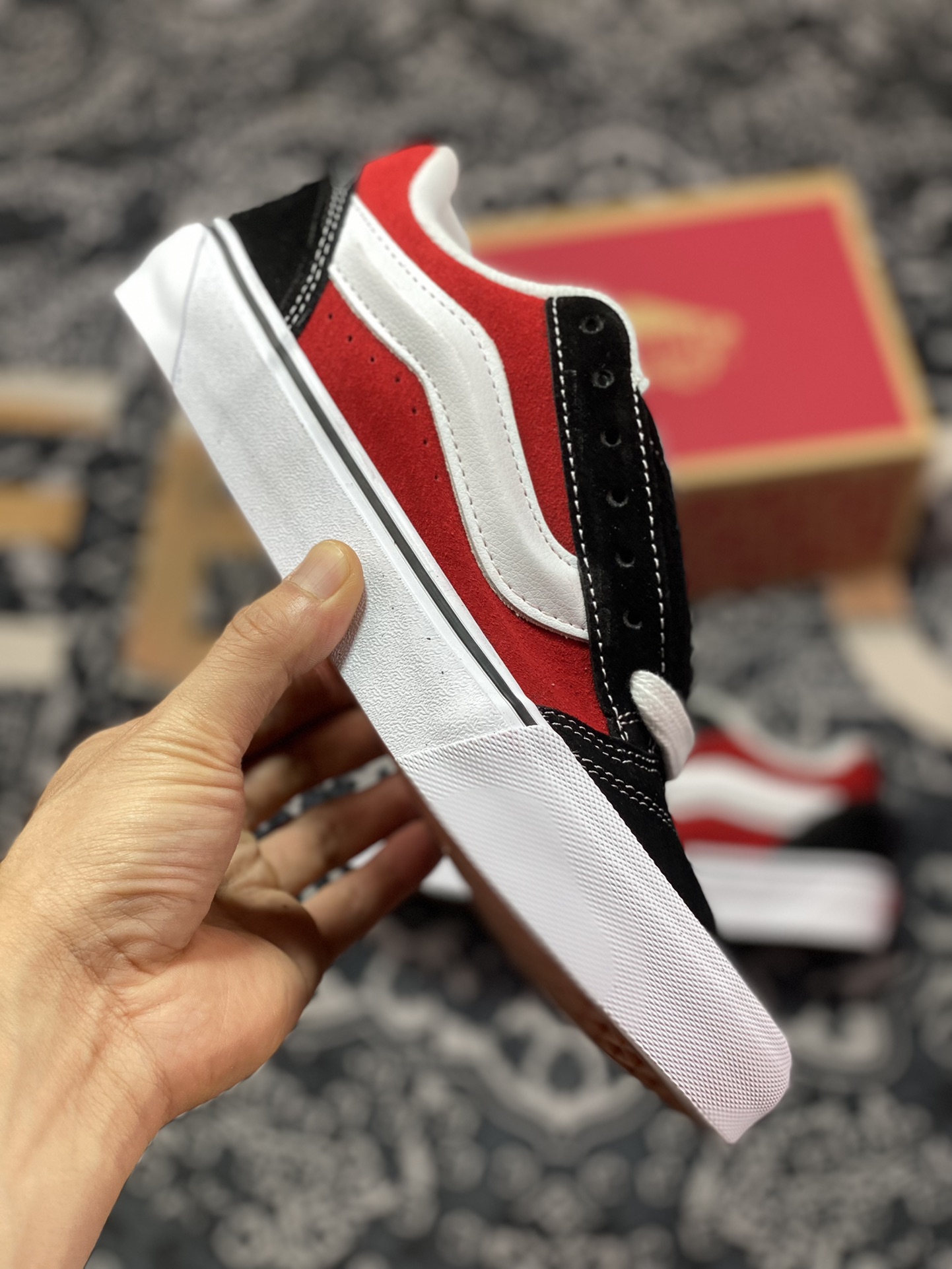 Vans Knu-Skool VR3 LX bread shoes black and red stitching low-top retro casual vulcanized sneakers