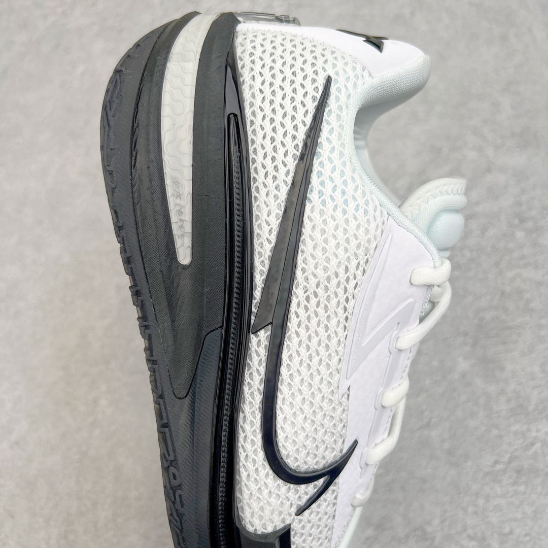 图片[6]-＃JC纯原 NK AIR ZOOM G.T. CUT 实战篮球鞋 DM5039-100 鞋身整体以多色拼接为主 全掌REACT+ZOOM STROBEL+后跟ZOOM 离地面更近的设计提供更快的反应速度 轻质双层网质鞋面 鞋面部分区域加强提供更好的控制力 低密度材料制成的鞋舌轻质舒适 后跟处分别配有“GT”字样和全新的鞋款系列Logo 男女鞋 尺码：36 36.5 37.5 38 38.5 39 40 40.5 41 42 42.5 43 44 44.5 45 46 47.5 48.5-选品中心