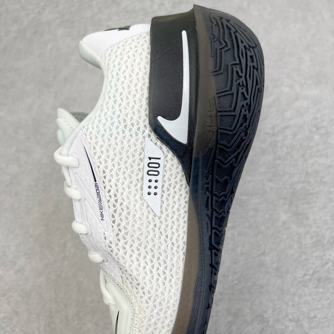 图片[7]-＃JC纯原 NK AIR ZOOM G.T. CUT 实战篮球鞋 DM5039-100 鞋身整体以多色拼接为主 全掌REACT+ZOOM STROBEL+后跟ZOOM 离地面更近的设计提供更快的反应速度 轻质双层网质鞋面 鞋面部分区域加强提供更好的控制力 低密度材料制成的鞋舌轻质舒适 后跟处分别配有“GT”字样和全新的鞋款系列Logo 男女鞋 尺码：36 36.5 37.5 38 38.5 39 40 40.5 41 42 42.5 43 44 44.5 45 46 47.5 48.5-选品中心