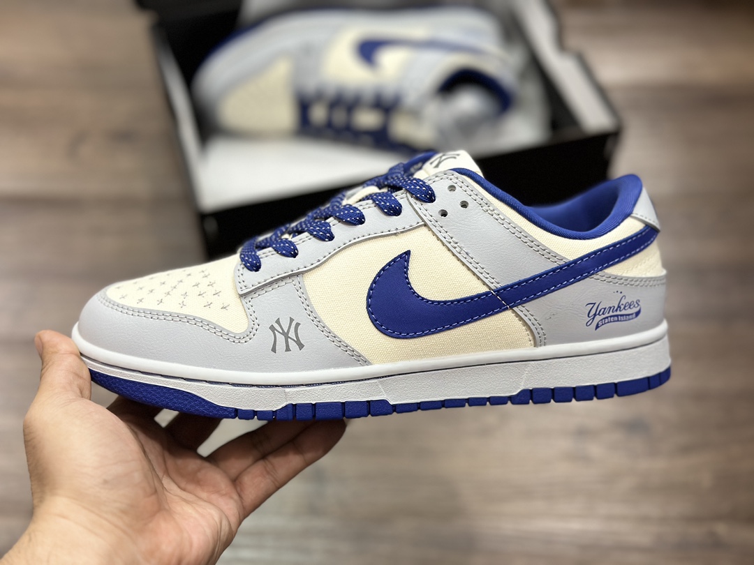240 NIKE SB Dunk Low 低帮休闲运动鞋 FC1688-104