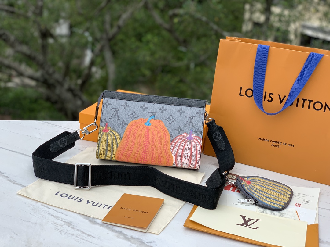 🌼 m81972尺寸 22×14.5×4.5cm香港贸易公司订单！LV x YK Gaston 男款二合