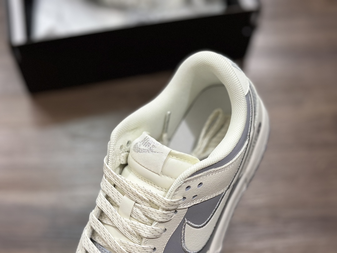 240 NIKE SB Dunk Low 低帮休闲运动鞋 XD1688-005