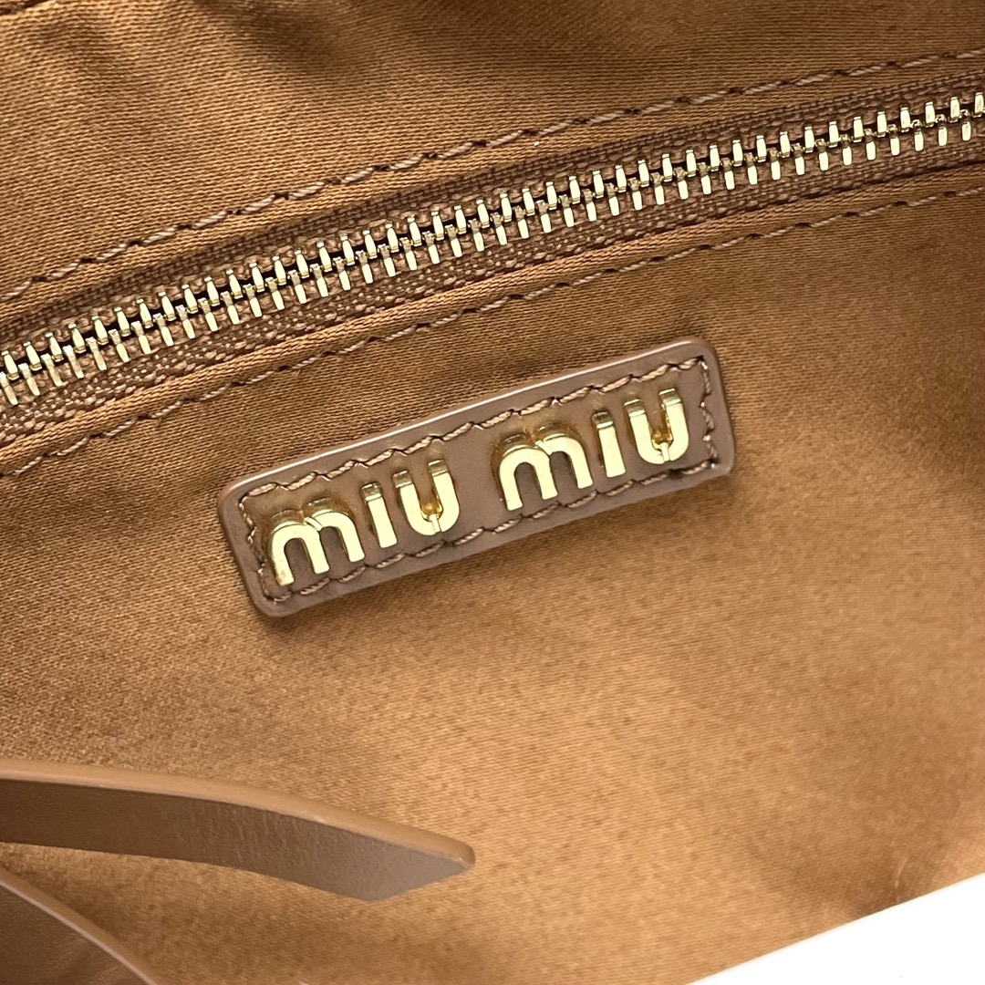 Luxury Handbag Collection 8