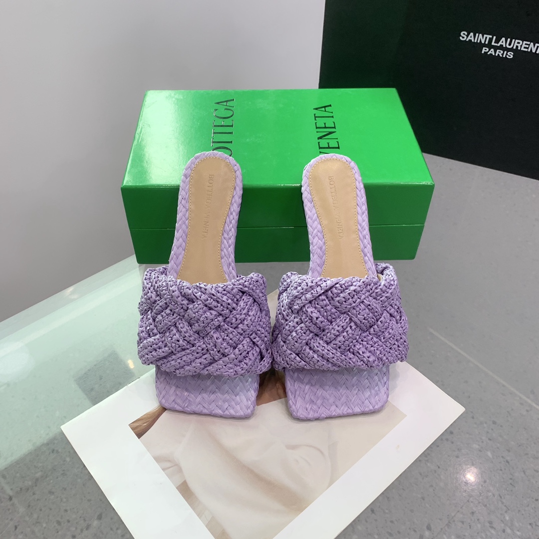 Bottega Veneta Hand-Woven Flat Shoes: Comfortable, Stylish, and Expensive