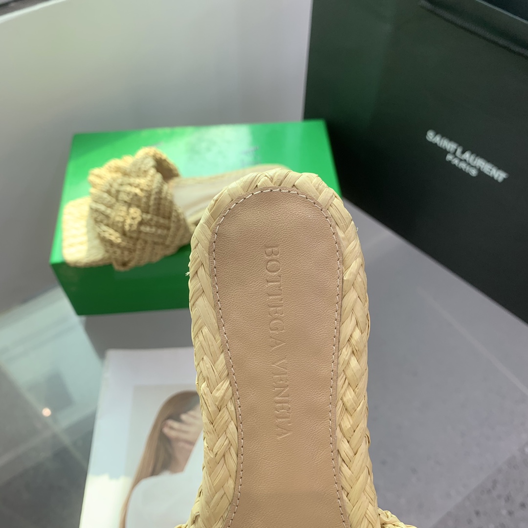 Bottega Veneta BV Butterfly Flat Shoes: Hand-Weaved Italian Leather Slippers, Comfortable and Stylish - 图片 7