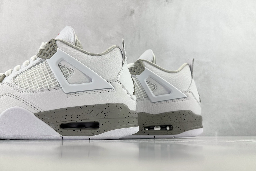 Air Jordan 4 Retro “Tech White” Oreo CT8527-100