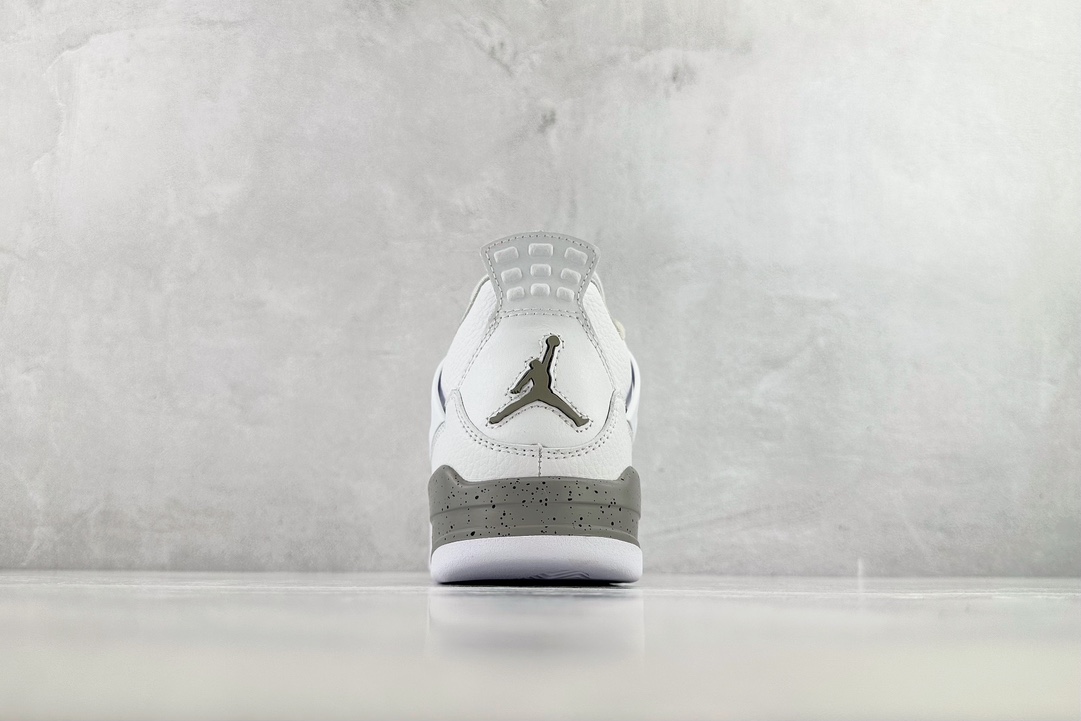 Air Jordan 4 Retro “Tech White” Oreo CT8527-100