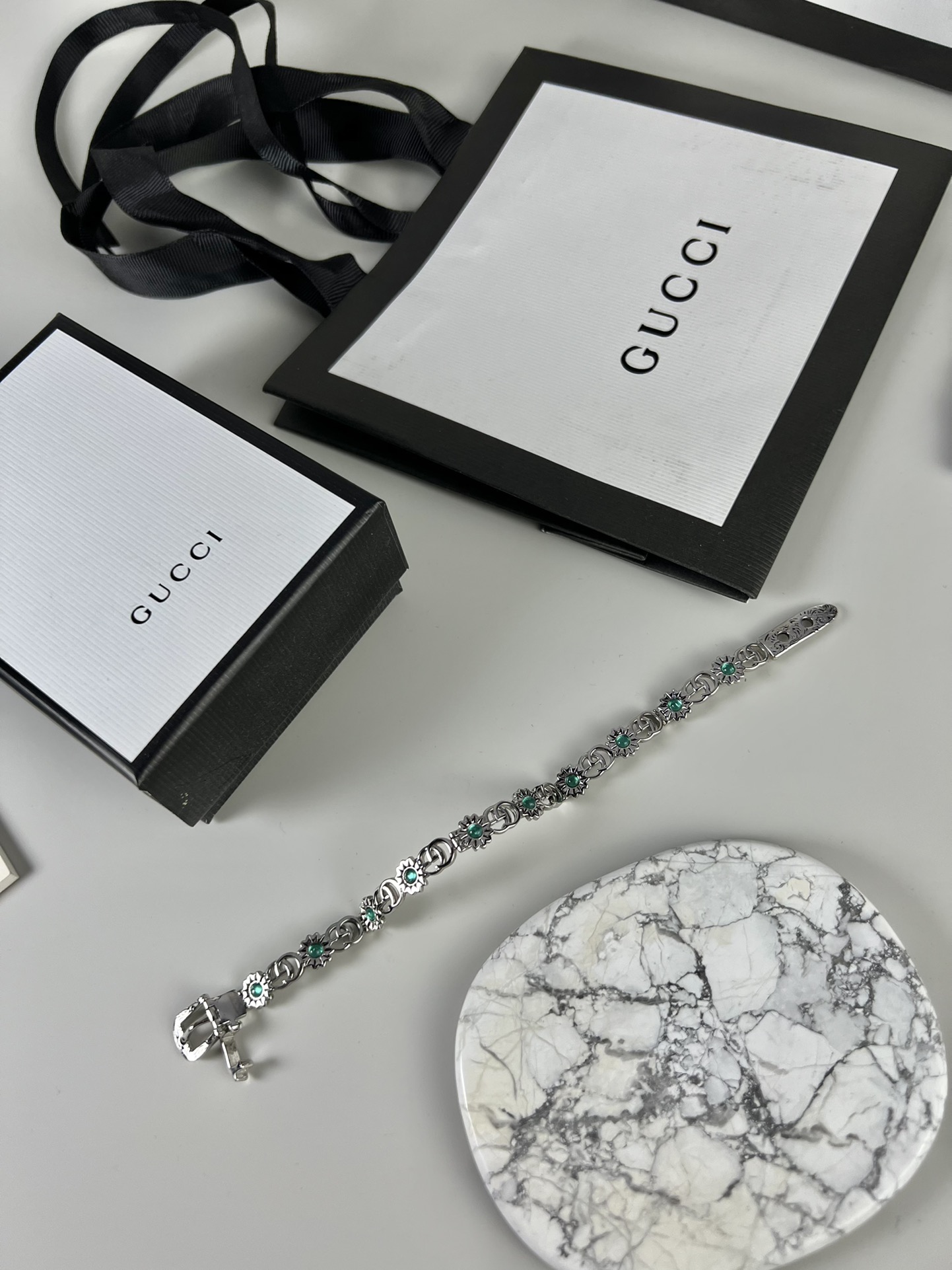  YHSZ095。Gucci 小雏菊 中古 手镯，双G复古绿松石花朵，背面采用手表扣针设计，非常帅气，正