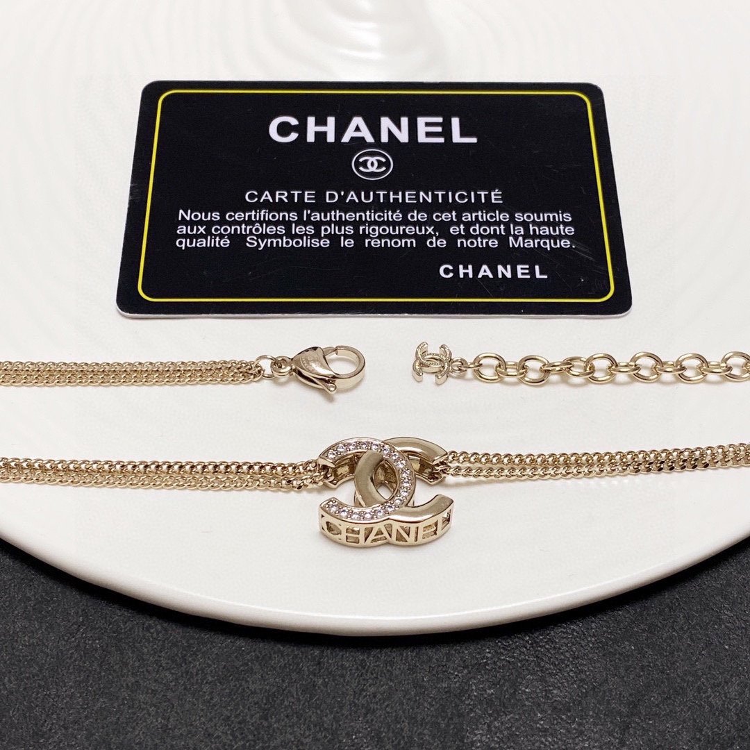 小红书推荐爆款香奈儿Chanel最新