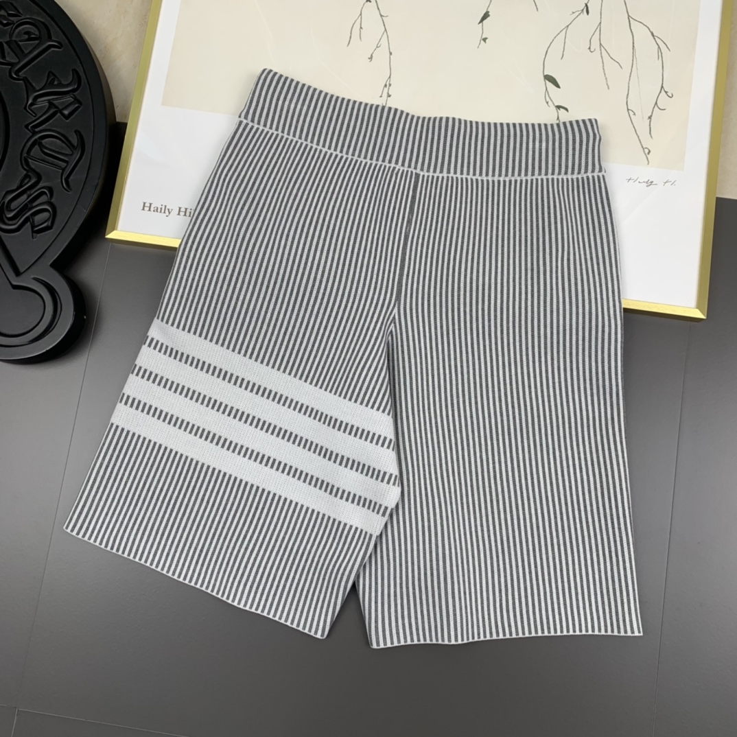 Innovative 2024SS Knit Shorts: Custom Muscular Knitting, Floral Patterns, Strong Ropes. - 图片 2