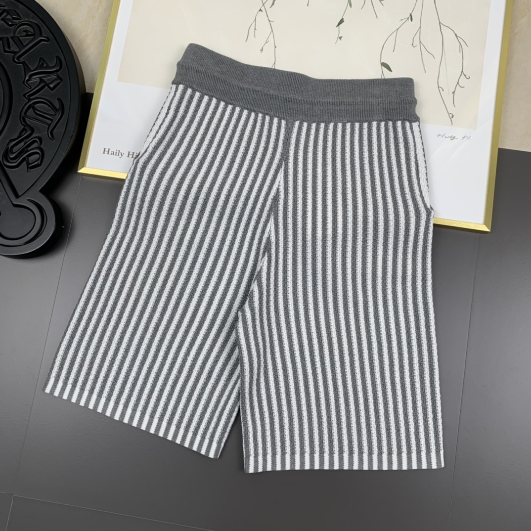 2024SS Tom Brown: Custom Knit Shorts with Muscular Knitting and Stylish Design - 图片 2