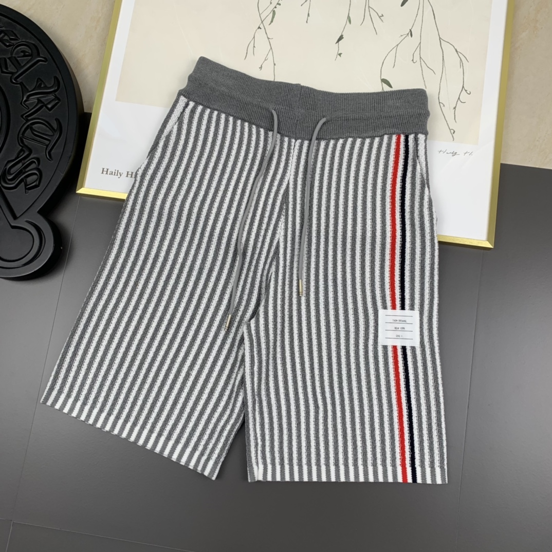 2024SS Tom Brown: Custom Knit Shorts with Muscular Knitting and Stylish Design - 图片 1