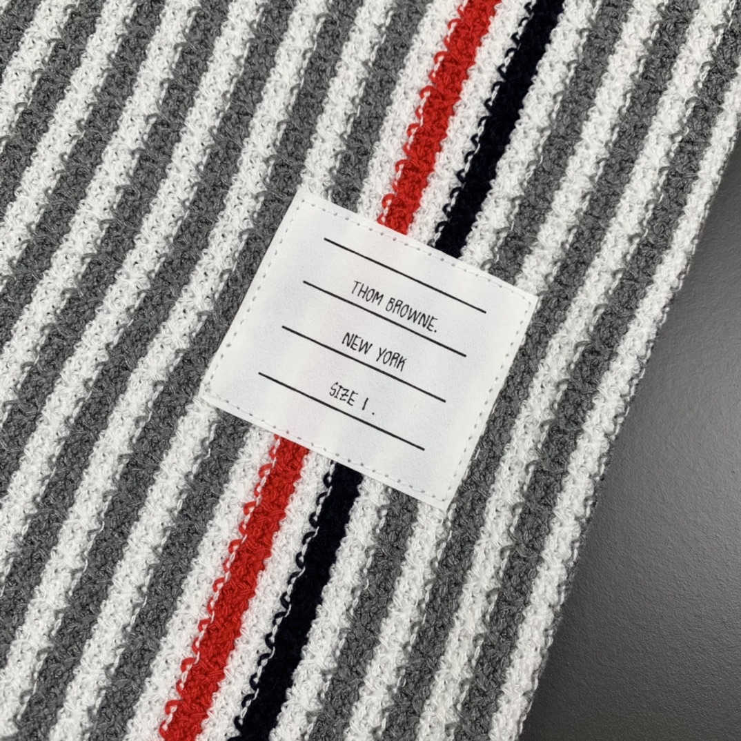 2024SS Tom Brown: Custom Knit Shorts with Muscular Knitting and Stylish Design - 图片 7