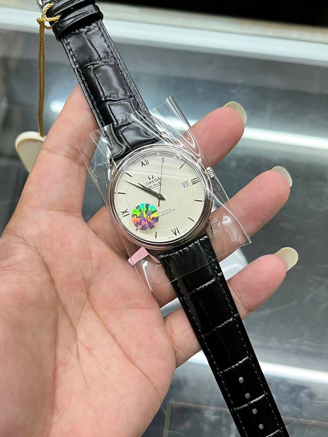 Omega Swiss Master Horology Mechanical Watch Timepiece Ref 8