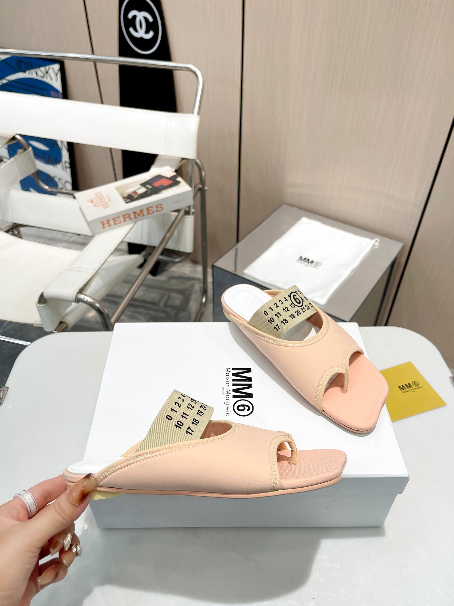 p240¡Colección figura Nicho luz lujo marca Maison Margiela Maison Margiela primavera/verano 23 mm6 t